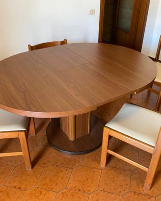 Tavolo rotondo