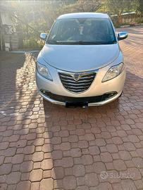 lancia Ypsilon diesel del 2012