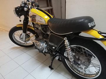 Ducati scrambler DESMO 1971