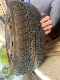 4 gomme invernali + cerchi Sportive 165/70 R14