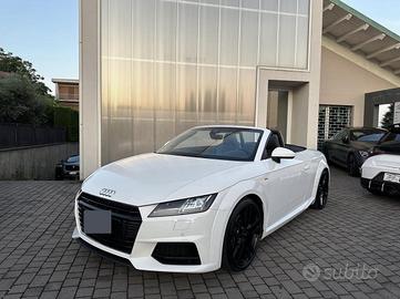 AUDI TT ROADSTER 2.0 TFSI 230cv S-TRONIC CABRIO