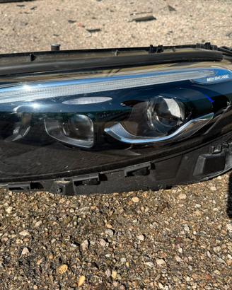 Faro sx Classe A Multibeam