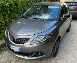 Lancia Ypsilon Hybrid 2022
