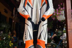 TUTA GIMOTO CANGURO GRAFICA KTM