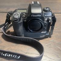 Fuji FinePix S3 Pro Macchina Fotografica 12 MegaPx