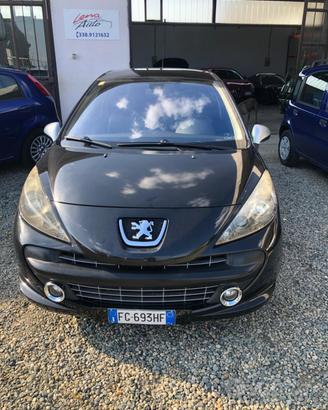 Peugeot 207 1.6 THP 150CV 3p. Fline