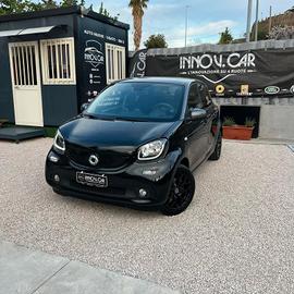 Smart ForFour PASSION 0.9 90CV TURBO AUTO NAVI LED
