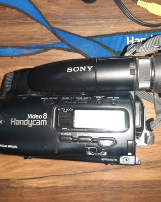 Videocamera SONY CCD-TR305E vintage pal handycam