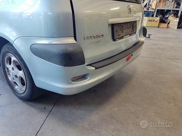 Paraurti posteriore PEUGEOT 206 del 2004