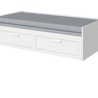 Divano letto Ikea + 2 materassi in schiuma 