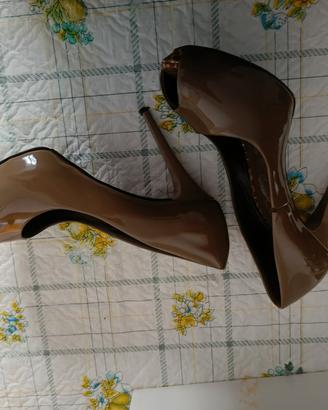decolte in pelle