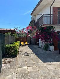 Villino c/giard.indip. a 250mt mare lido di fondi