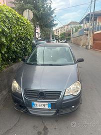 POLO VOLKSWAGN