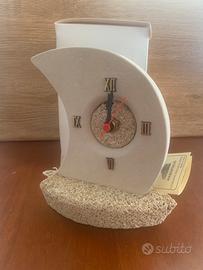 Orologio in pietra