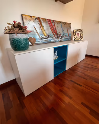 Credenza