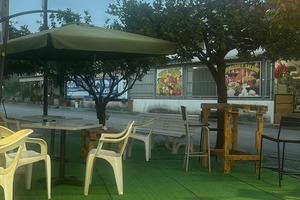 Locale commerciale