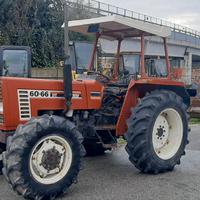 Trattore agricolo FIAT 60 66 DT