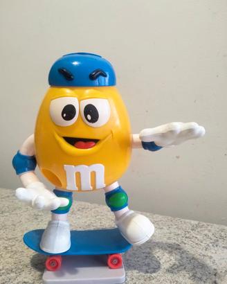 Dispenser M&M's Giallo su Skateboard SPORT
