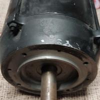 Motore Trifase Asincrono 220/380 V - 0,75 kW 2800/