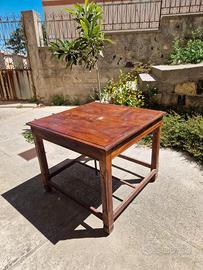 Tavolo vintage in legno