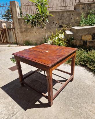 Tavolo vintage in legno