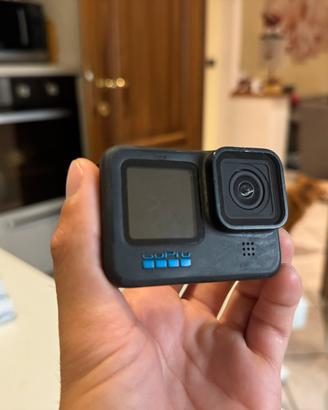 Gopro HERO 10 + media mod + 2 batterie endurance