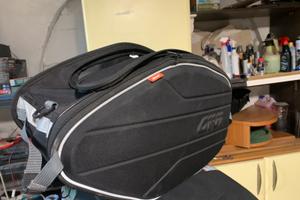 Borse e telaietti mot