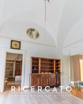 Appartamento di 120 m² con 4 locali a Squinzano