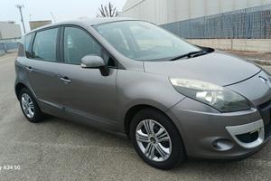 RENAULT SCENIC TURBO DIESEL 