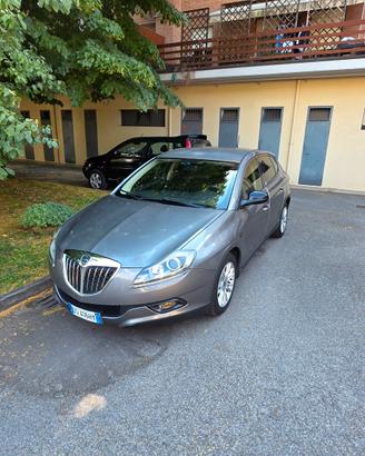 Lancia Delta 1.6 multijet diesel