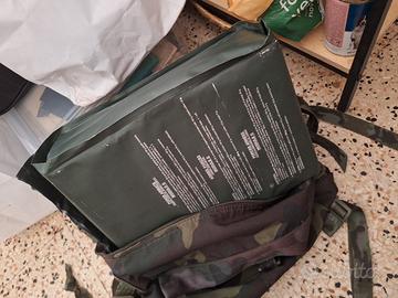 Esercito italiano zaino con razione k in dotazione