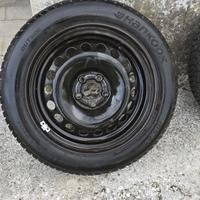 Gomme invernali Hankook+cerchi+borchie VAG