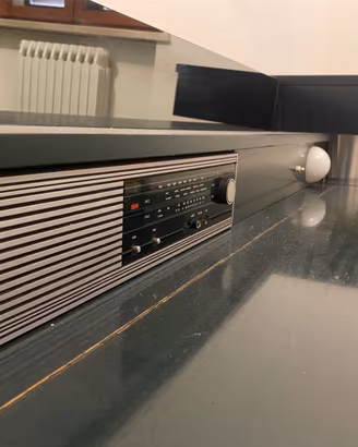 letto con impianto radio stereo anni 80