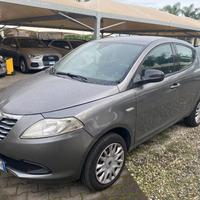 LANCIA Ypsilon 0.9 TwinAir 85 CV 5 porte Metano