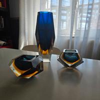 Tris vetri d'arte sommersi design vintage blu