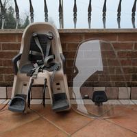 Seggiolino e parabrezza bici