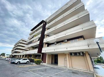 2 LOCALI A ROMA