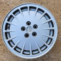 cerchio in alluminio Alfa 164