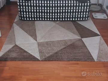 Tappeto geometrico 230x160 toni beige e marrone