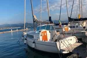 Vendita semicabinato motore e vela