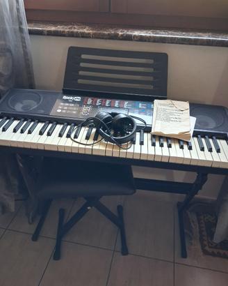 Pianola elettronica e chitarra classica