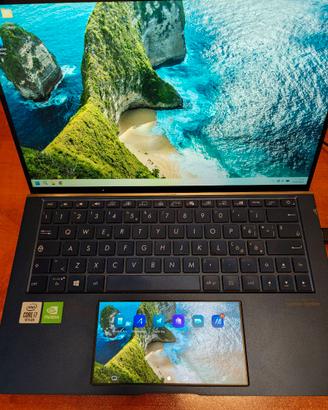 AsusZenbook 13" doppio monitor+accessori omaggio