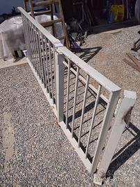 Ringhiera con cancelletto