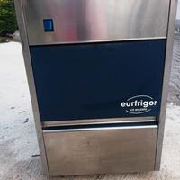 fabbricatore di ghiaccio 