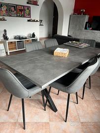 Tavolo e sedie