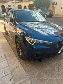 Alfa Rome Stelvio Q4 210 cv