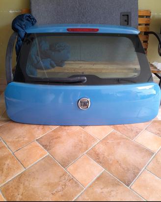 Bagagliaio fiat punto 2012