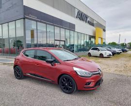 RENAULT Clio TCe 12V 90 CV 5 porte Moschino
