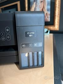 Stampante epson ecotank 2750 usata