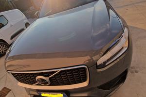 Volvo XC90 R-Design